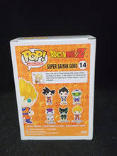 Load image into Gallery viewer, Super Saiyan Goku (Glow in the Dark)