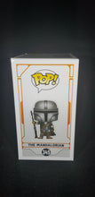 Load image into Gallery viewer, The Mandalorian (Chrome Beskar Armor) **Amazon Exclusive**