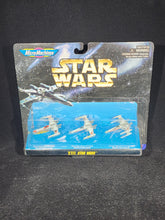 Load image into Gallery viewer, Micro Machines Star Wars XIII Squadron X-Wing Starfighter Ships (1996 Galoob)