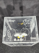 Load image into Gallery viewer, Mickey Mouse **Diecast Metal**
