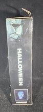 Load image into Gallery viewer, NECA Deluxe Halloween 2 Retro Clothing Michael Myers Action Figure
