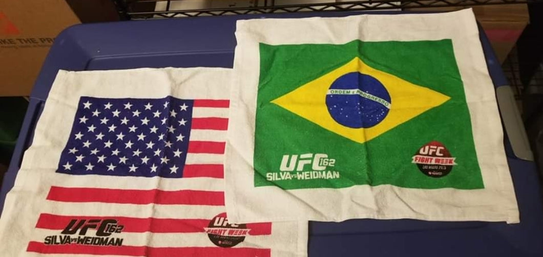 UFC 162 Silva vs Weidman Towels Lot